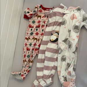 Bundle of three fleece Carters baby pajamas. 12-18 months.